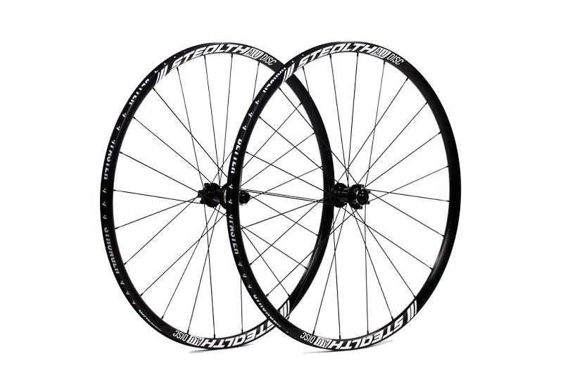 Stealth Wheels ALU-24 disc - banden/tubeless